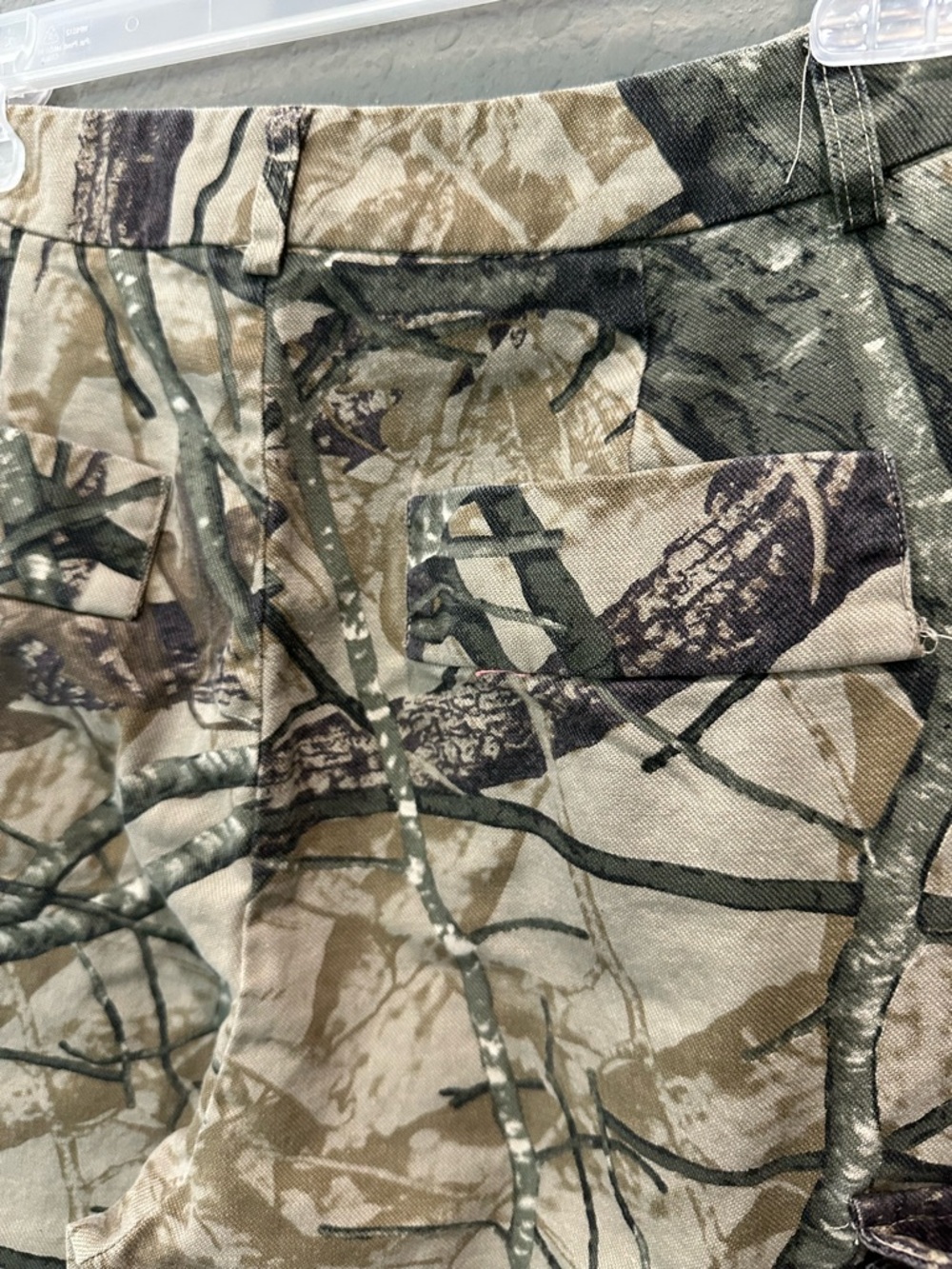 Pretty Little Thing Camo Cargo Pants Sz 4 - Picture 7 of 11